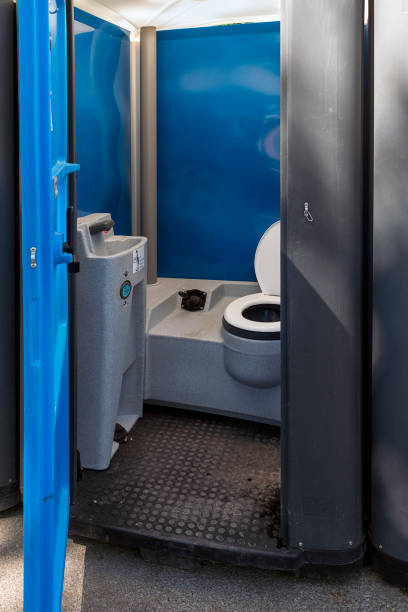 Porta potty rental for outdoor events in Gold Hill, OR
